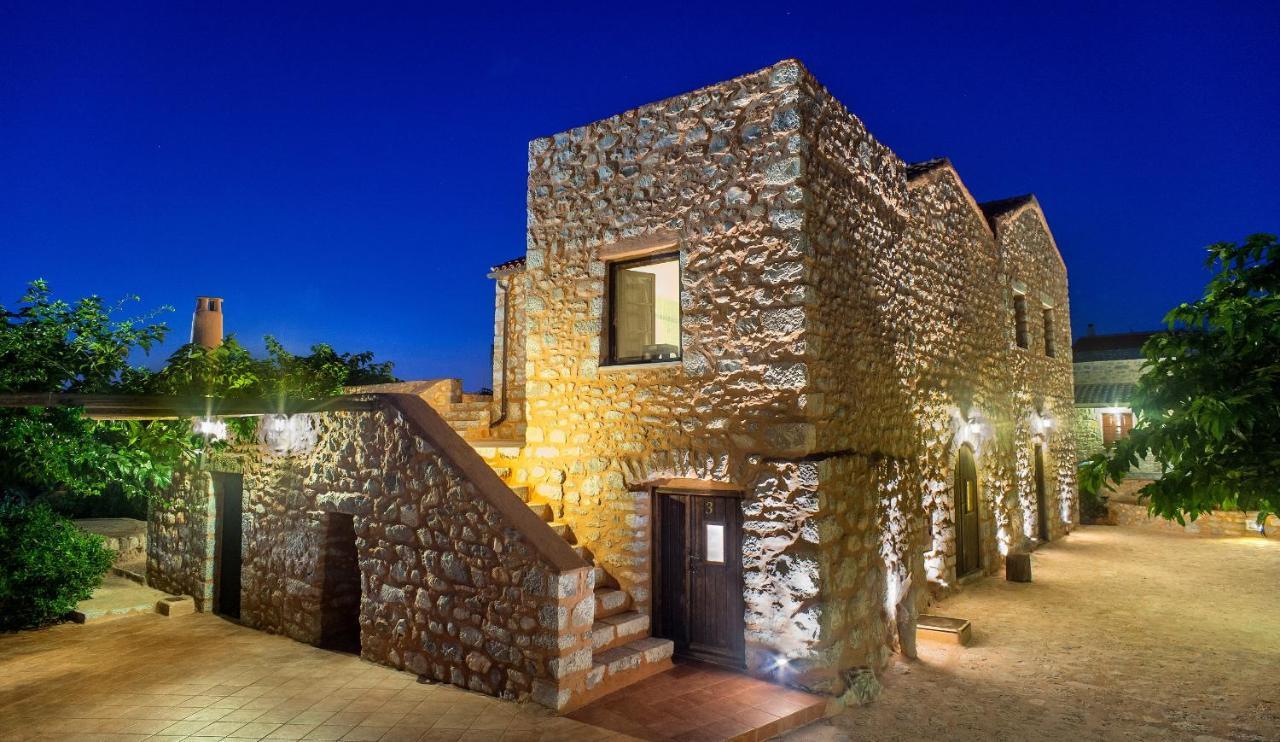 Guesthouse Toxotis Pírgos Dhiroú Esterno foto