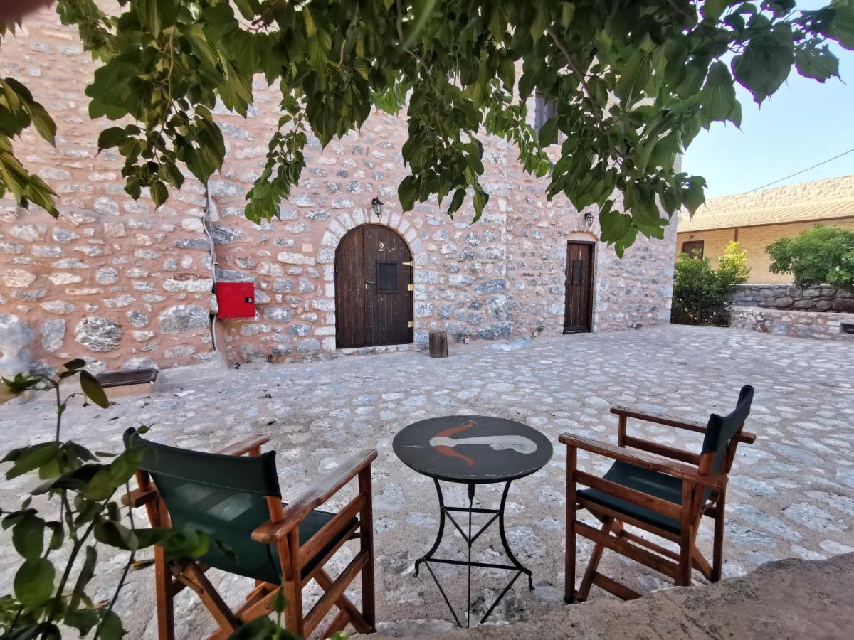 Guesthouse Toxotis Pírgos Dhiroú Esterno foto