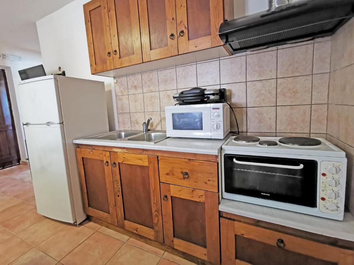 Guesthouse Toxotis Pírgos Dhiroú Esterno foto