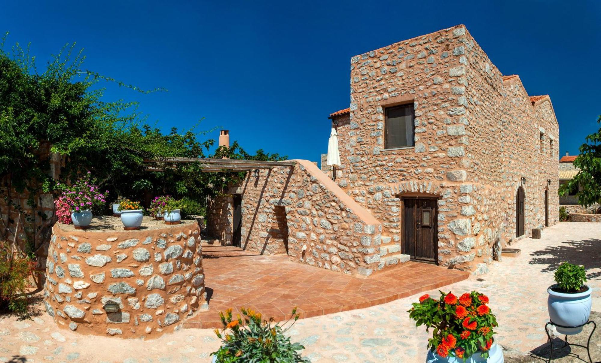Guesthouse Toxotis Pírgos Dhiroú Esterno foto